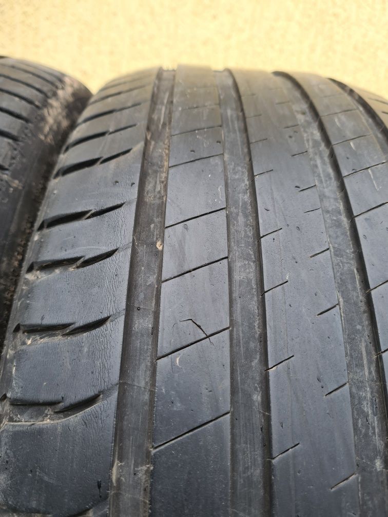 4 бр. летни гуми 235/55/19 Michelin 4 mm DOT 4015