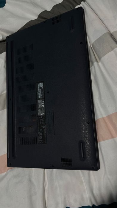 Vând Laptop ASUS Vivobook 15