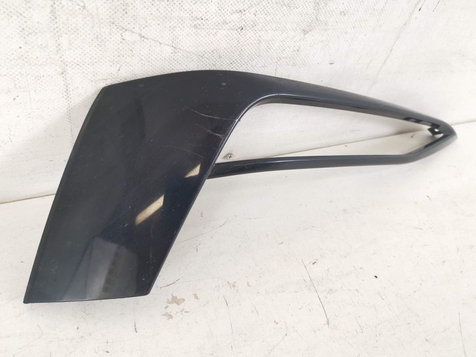 Орнамент Решетка Проектор Десен БМВ Серия 5 Г30 / BMW Seria 5 G30 - Ор