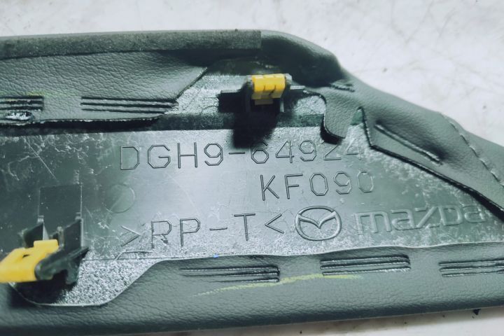 Ornament consola Dgh9-64924 Mazda CX-30 1 DM  [din 2019 pana  2023] seria