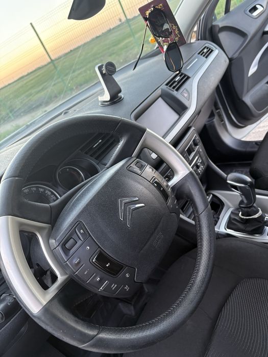 Vand Citroen C5 2011
