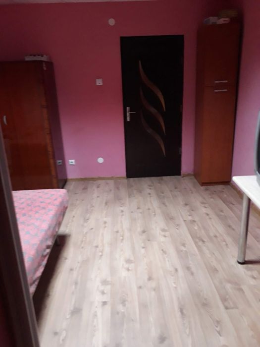 Garsonieră cf 1 de închiriat 1000 lei