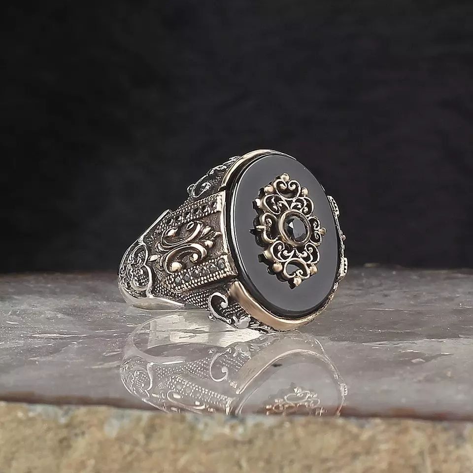 Продается мужские серебряные кольца. Производство Турция