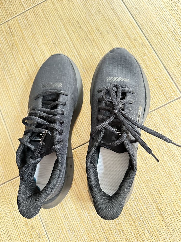 Adidasi sport Dechatlon