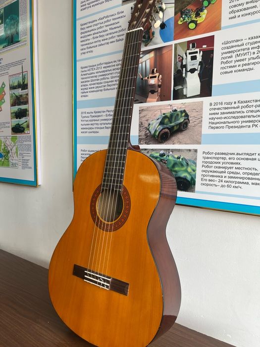Классическая гитара Yamaha c40