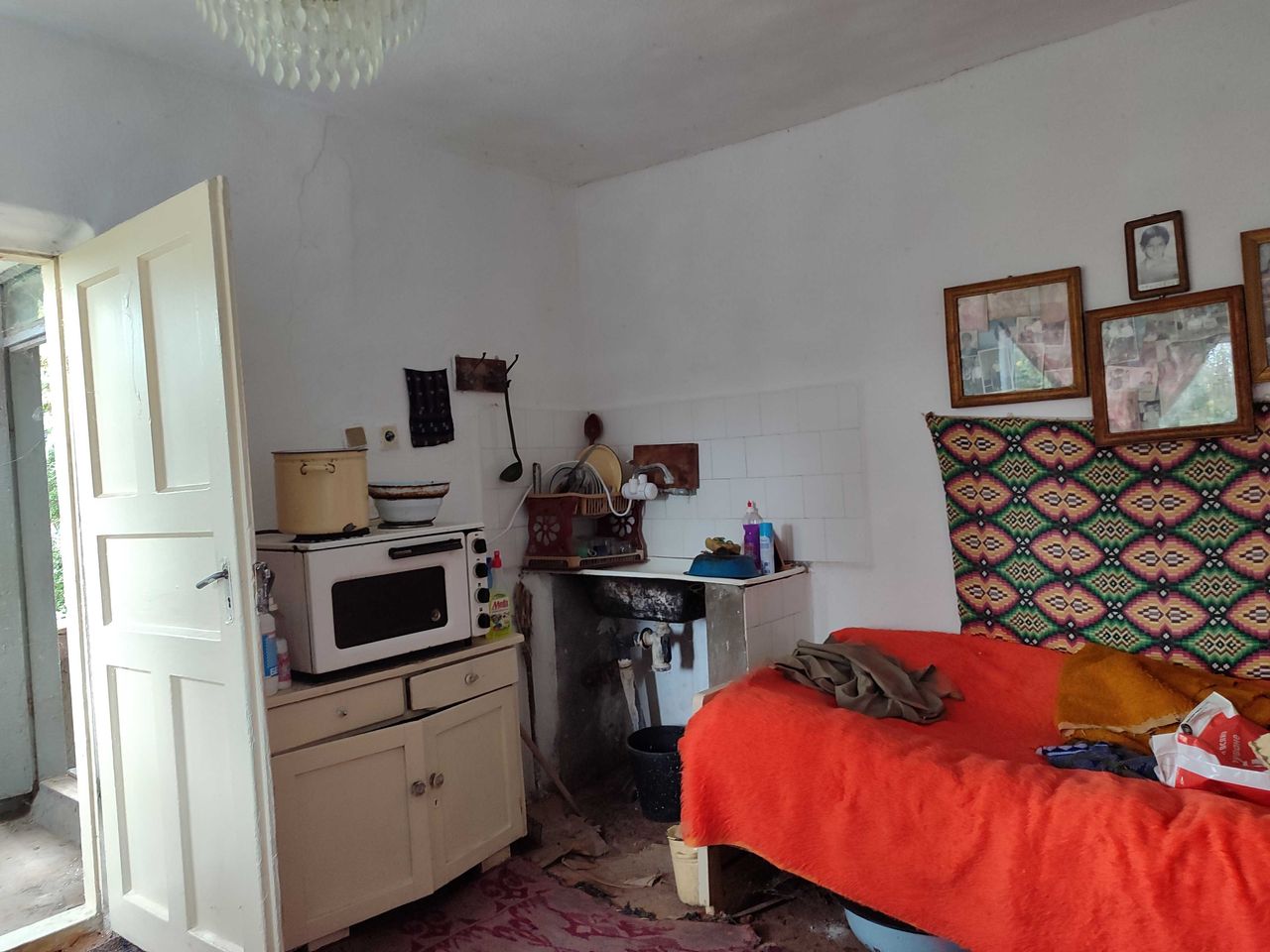 Продава се Къща в с. Житен, Област Добрич - 90 кв.м за 182 €/кв.м - Снимка #10