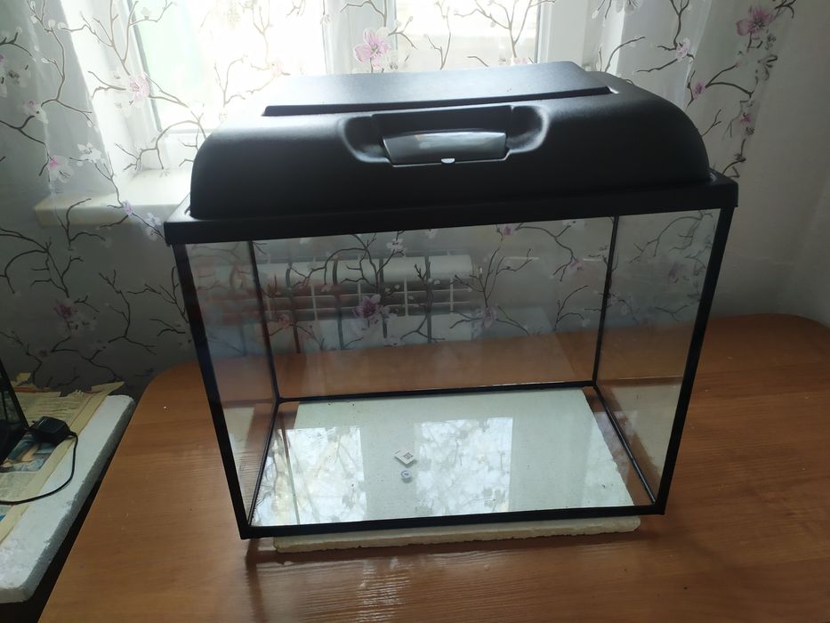 Новый заводской аквариум 54л + бонусы и рыбки.