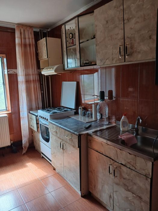 Proprietar inchiriez apartament