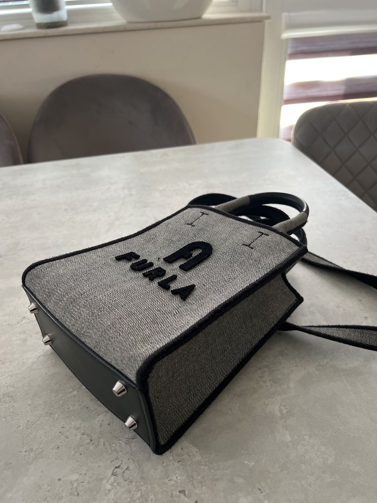 Чанта Furla - неразличима от нова!