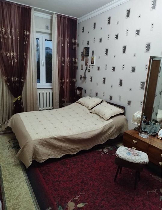 Осие 3/3/9 Срочно 72квм