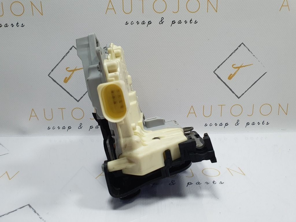 Broasca usa stanga spate VOLKSWAGEN PASSAT Variant 3C5 2005 - 2011 2.0 TDI BMR, CBBB   3C4839015A