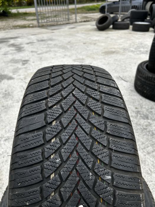 2бр Зимни гуми Bridgestone 235/55R19