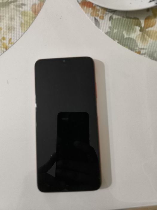 Продавам Redmi 9T