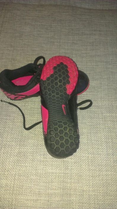 Nike маратонки оригинални,естествена кожа