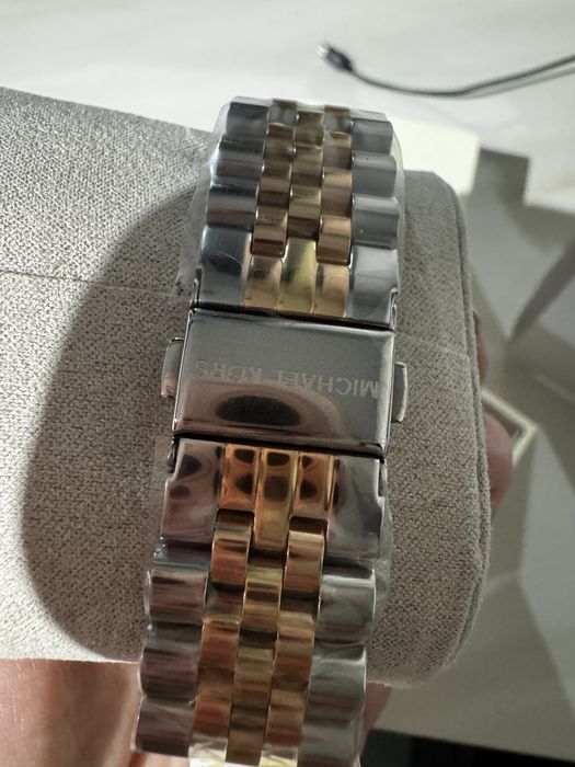 Michael Kors Lexington MK5735