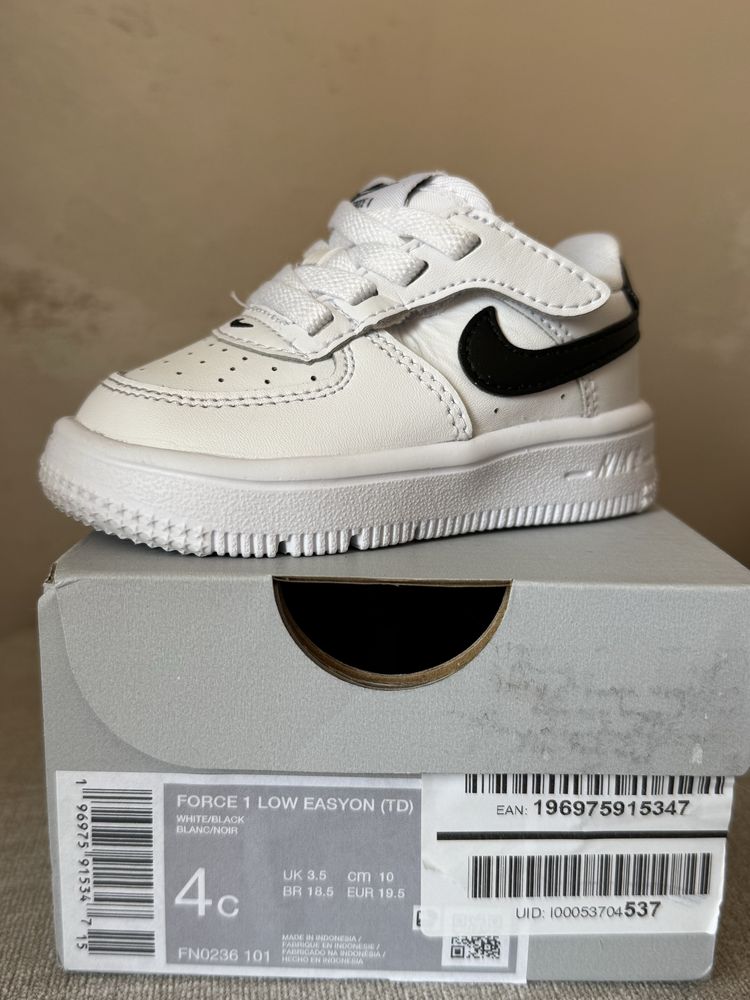 Бебешки сникърси NIKE “Force 1” 19,5 р-р