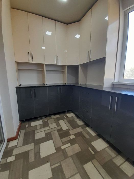 Продается 4/3/5 квартира Карасу-1