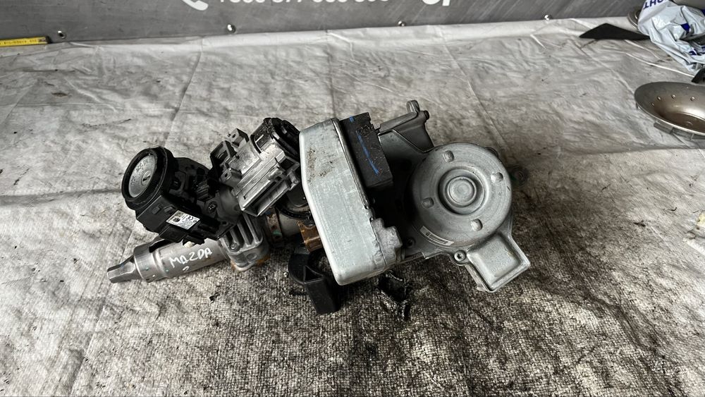 Mazda 2 кормилна рейка