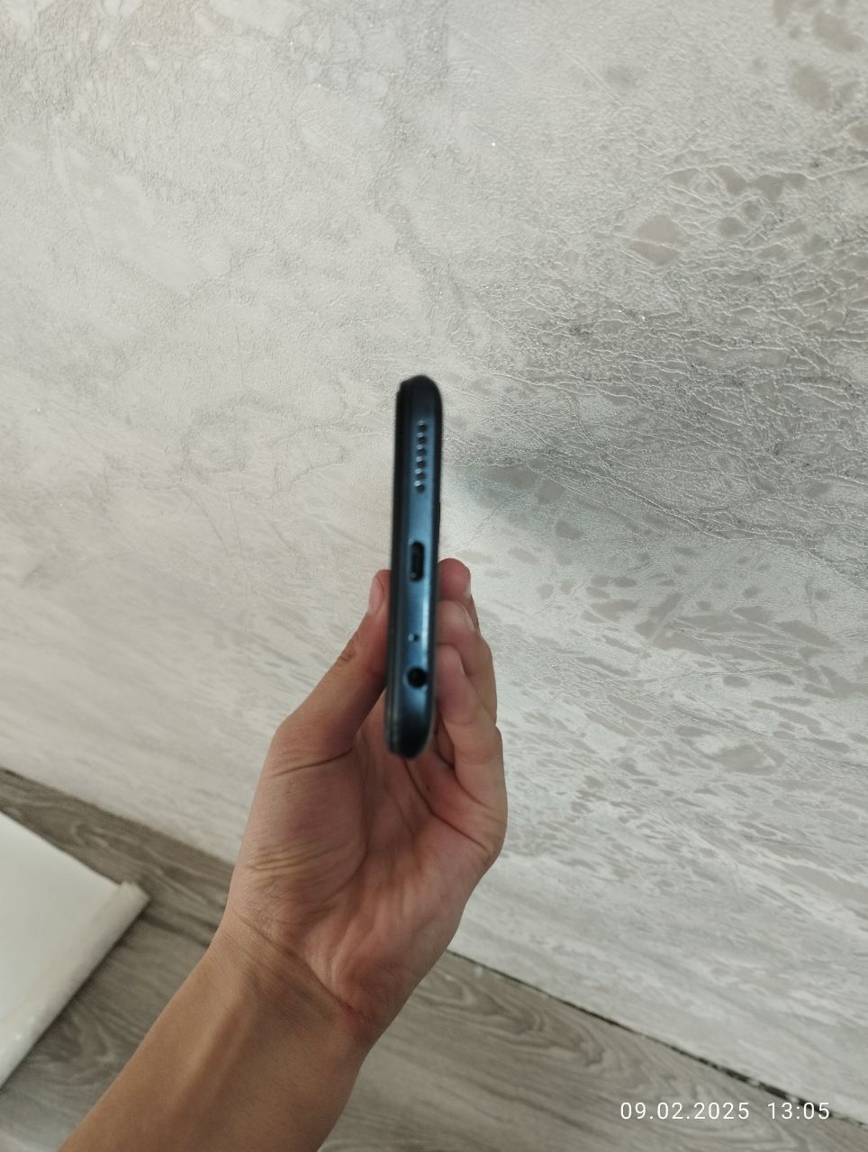 Infinix HOT 12i срочно