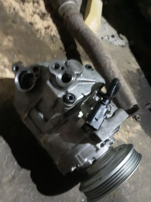 Compresor clima audi a 4b6