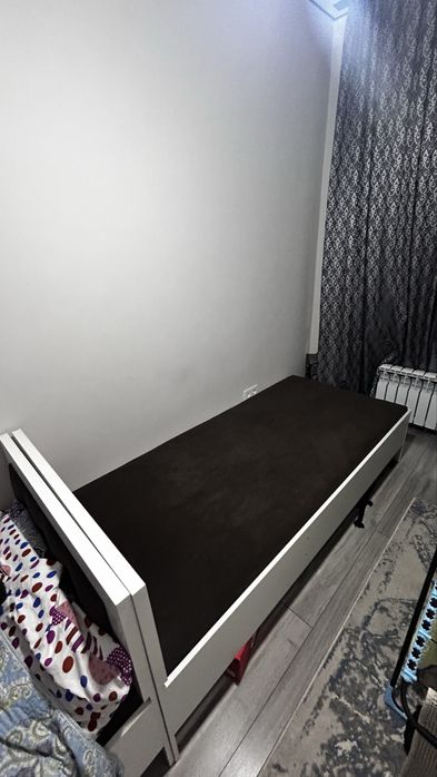 Односпальная кровать