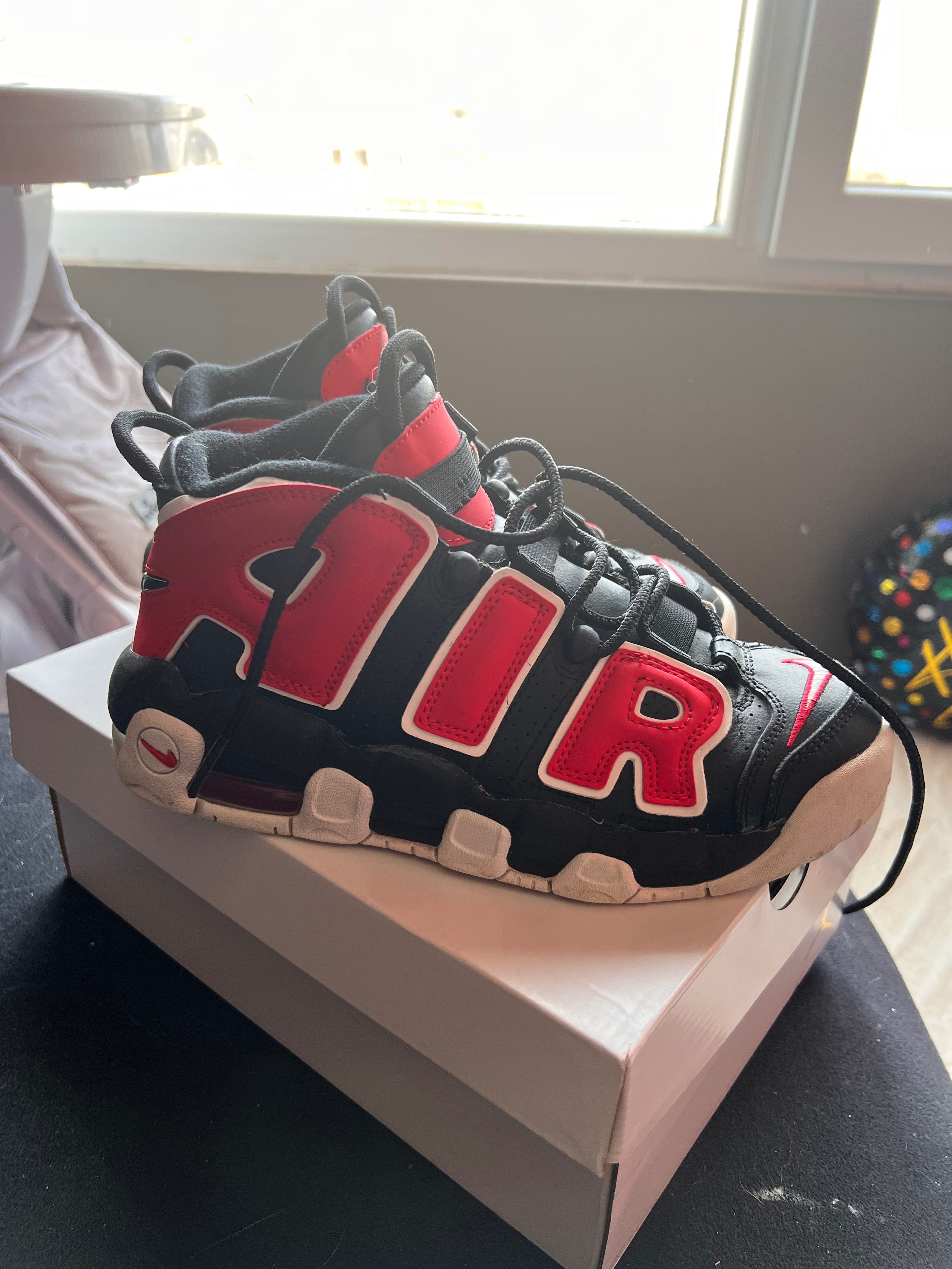 Nike uptempo 38,5