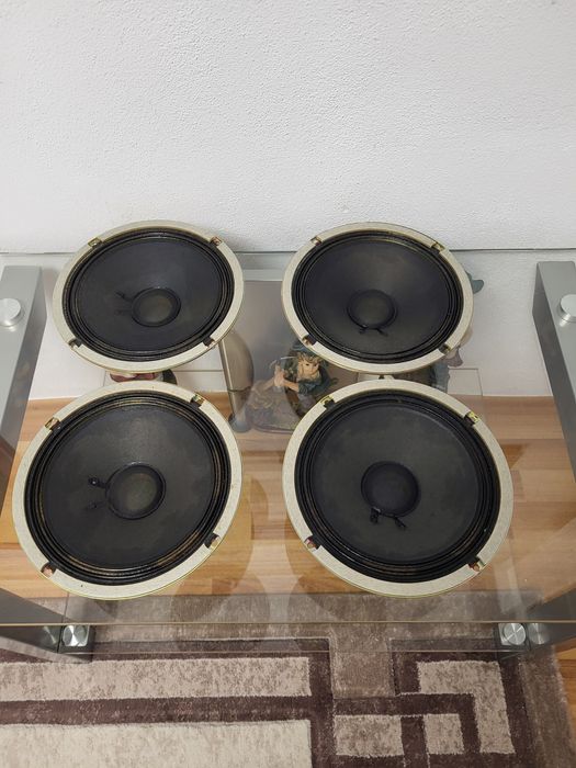 Difuzoare Pioneer 16 Ohmi, magneți Alinco