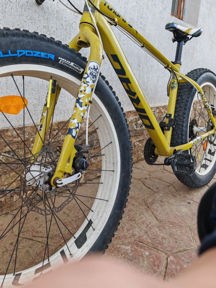 Bicicleta FATBIKE MTB Tundra Drag comp 26