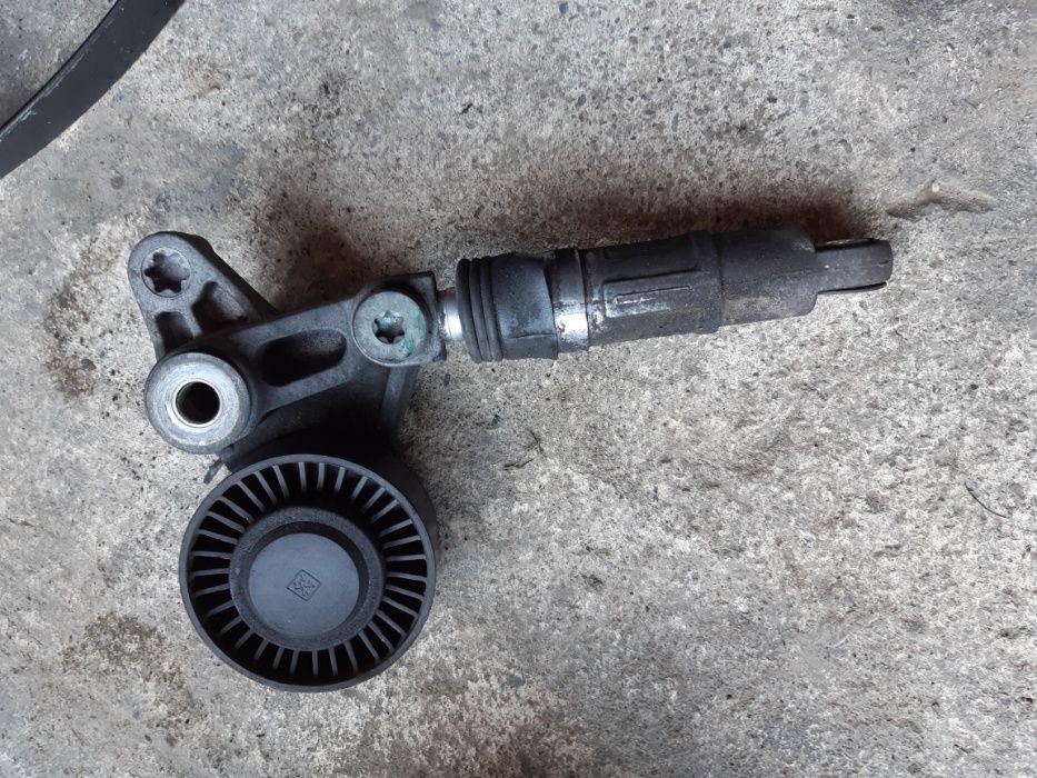Carcasa filtru aer debitmetru intinzator acc AUDI A6 C6 4F 2.7 TDI BPP