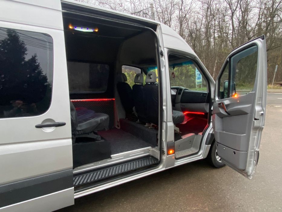 Volkswagen Crafter 2011 6locuri XXL Extra Lung L4 2.5TDI 163CP Euro5