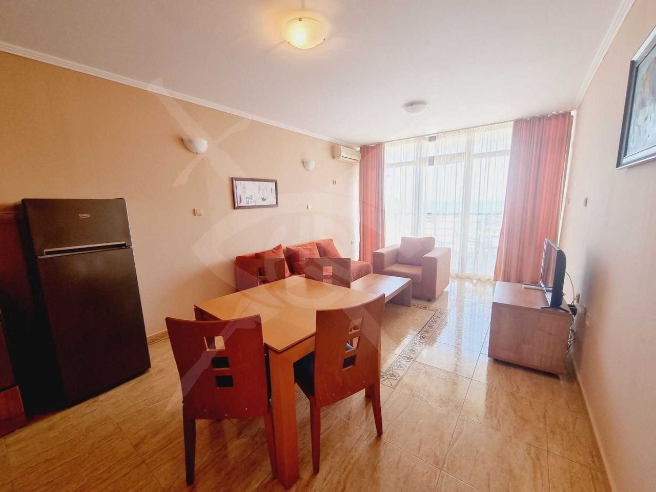 Продава се Двустаен апартамент в Свети Влас - 66 кв.м за 1287 €/кв.м - Снимка #3