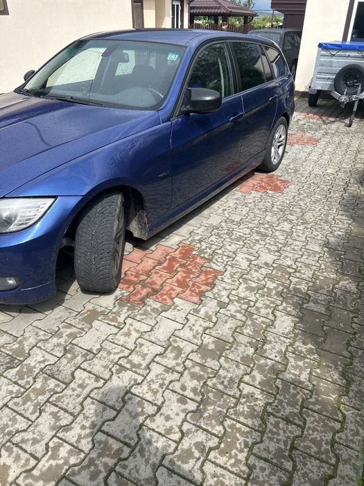 Vând BMW 318 2009