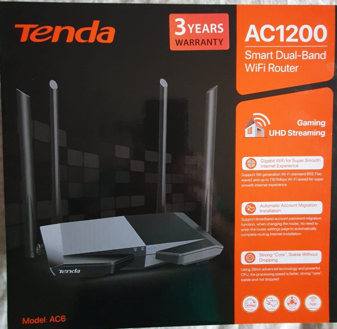 Vand Router Tenda preț 100 lei.