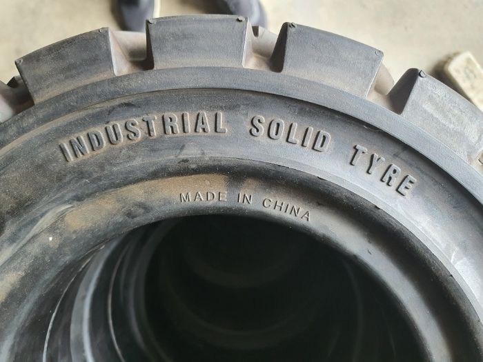 anvelope noi industriale pentru stivuitor 15x4.50-8 pentru janta STD