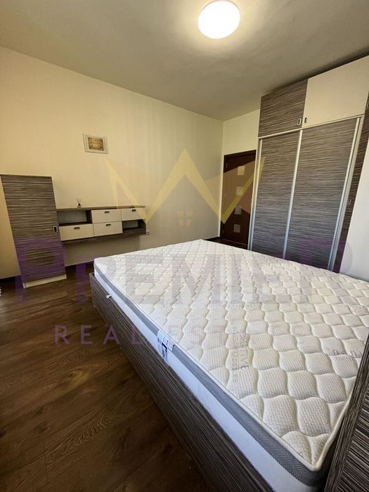 Дава се под наем Тристаен апартамент в Варна, Спортна зала - 80 кв.м за 714 € - Снимка #6