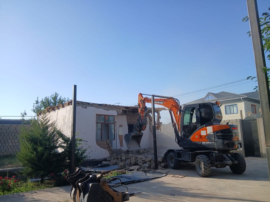 Слом снос стен техникой и в ручную. Выполняем работы по демонтажу