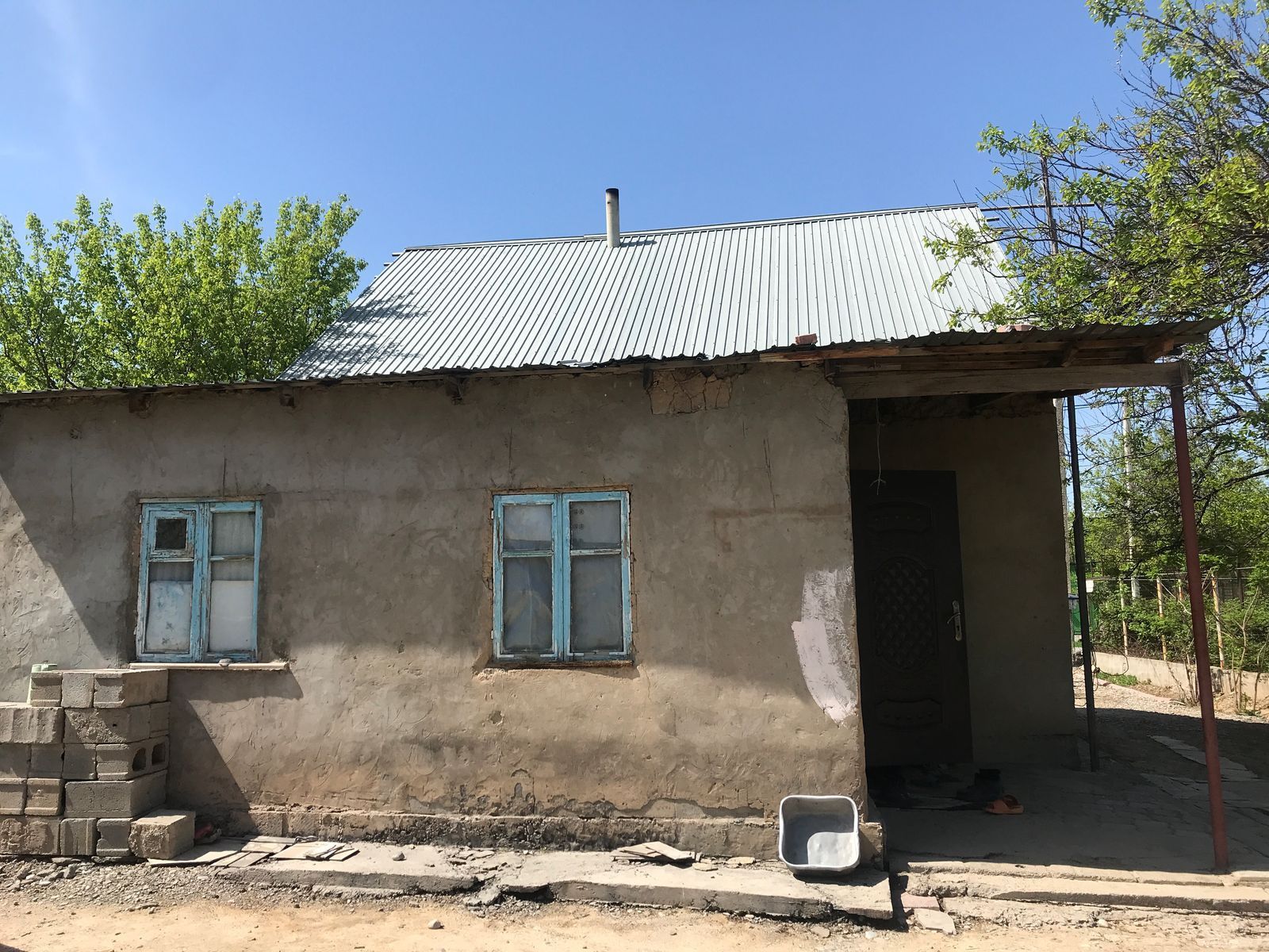Уй сатылады 6 соттык