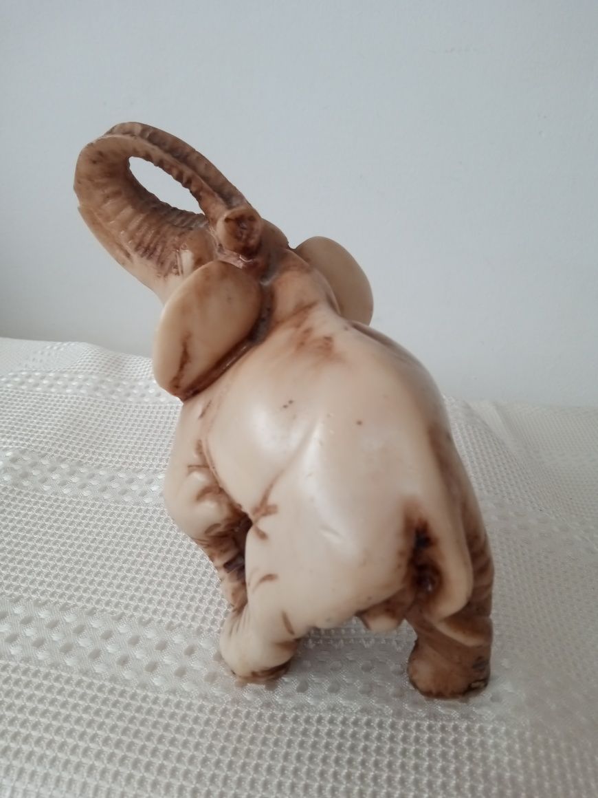 Elefant decor marmură și rășină