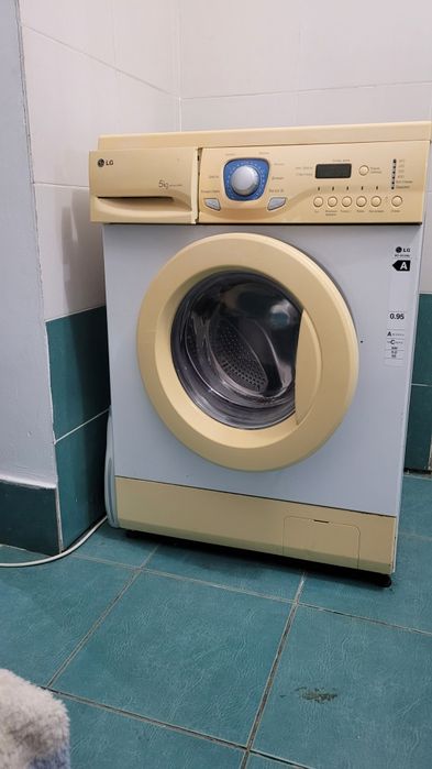 Стиральная машина LG
