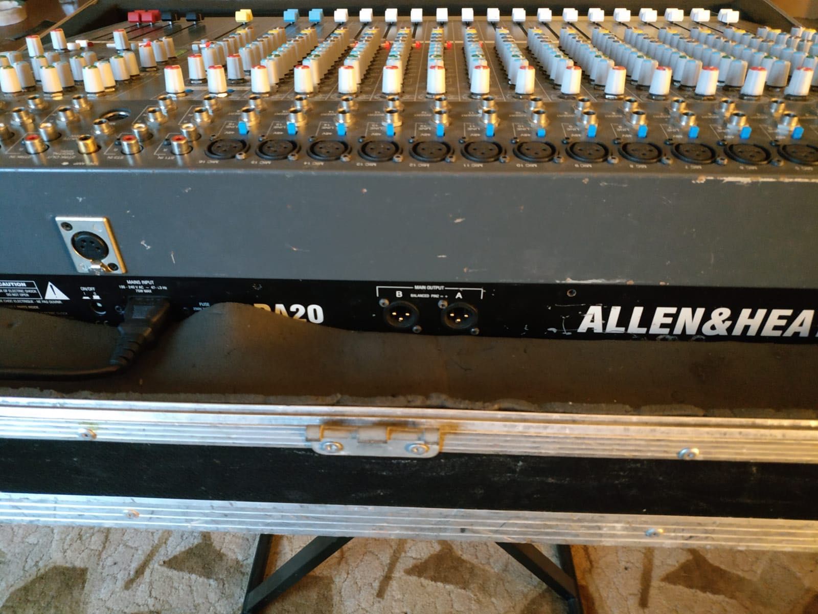 Mixer Allen&Heath PA20