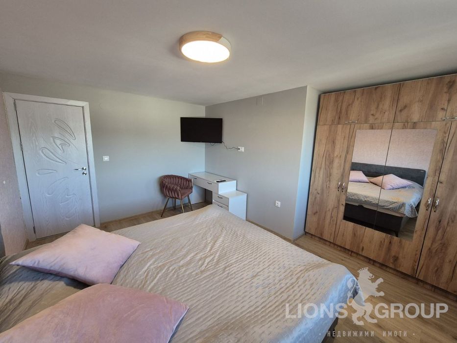 Продава се Тристаен апартамент в Варна, Галата - 92 кв.м за 2066 €/кв.м - Снимка #9