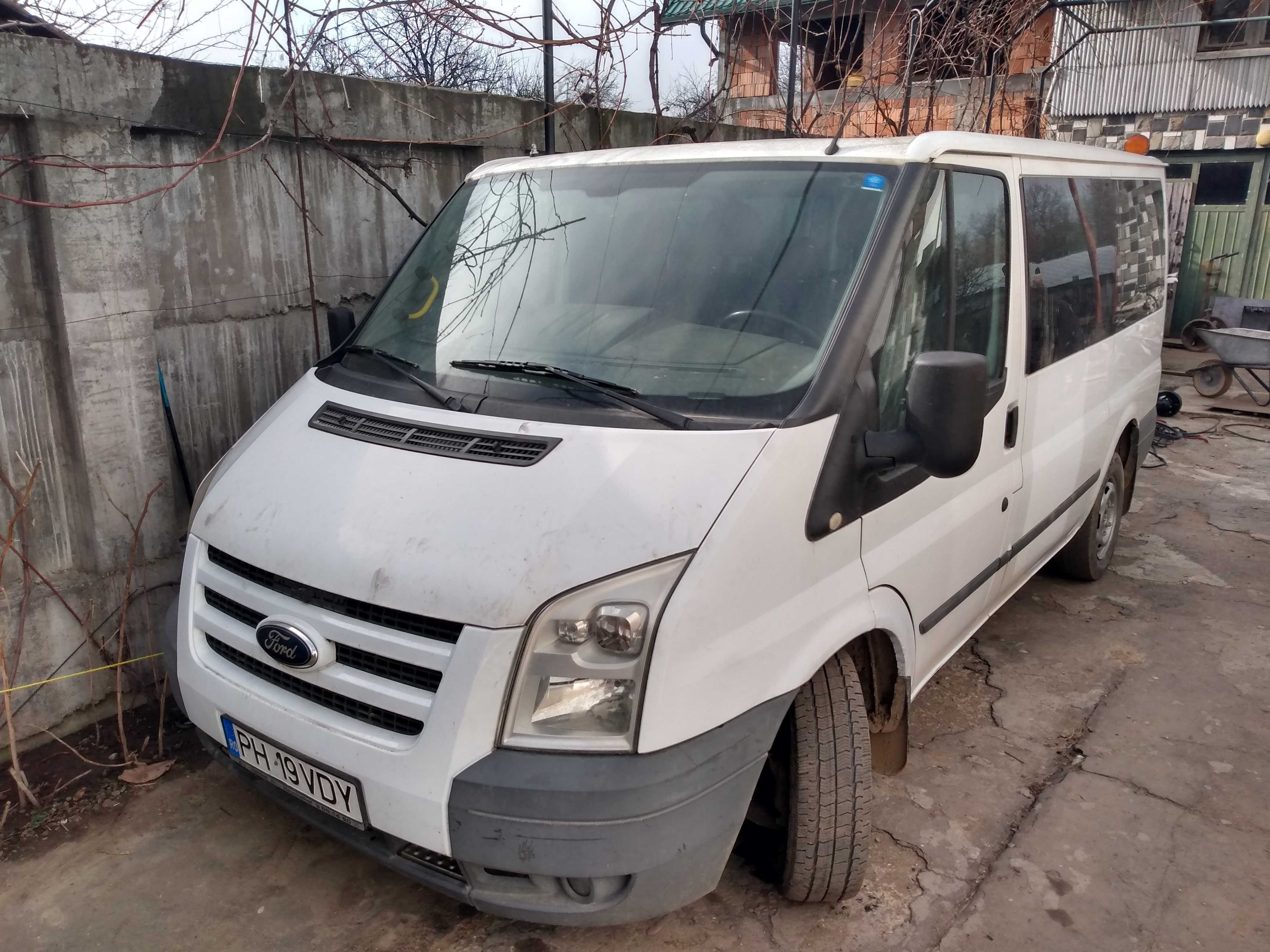 Ford Tranzit 2.2 De Vanzare 7200 euro, neg