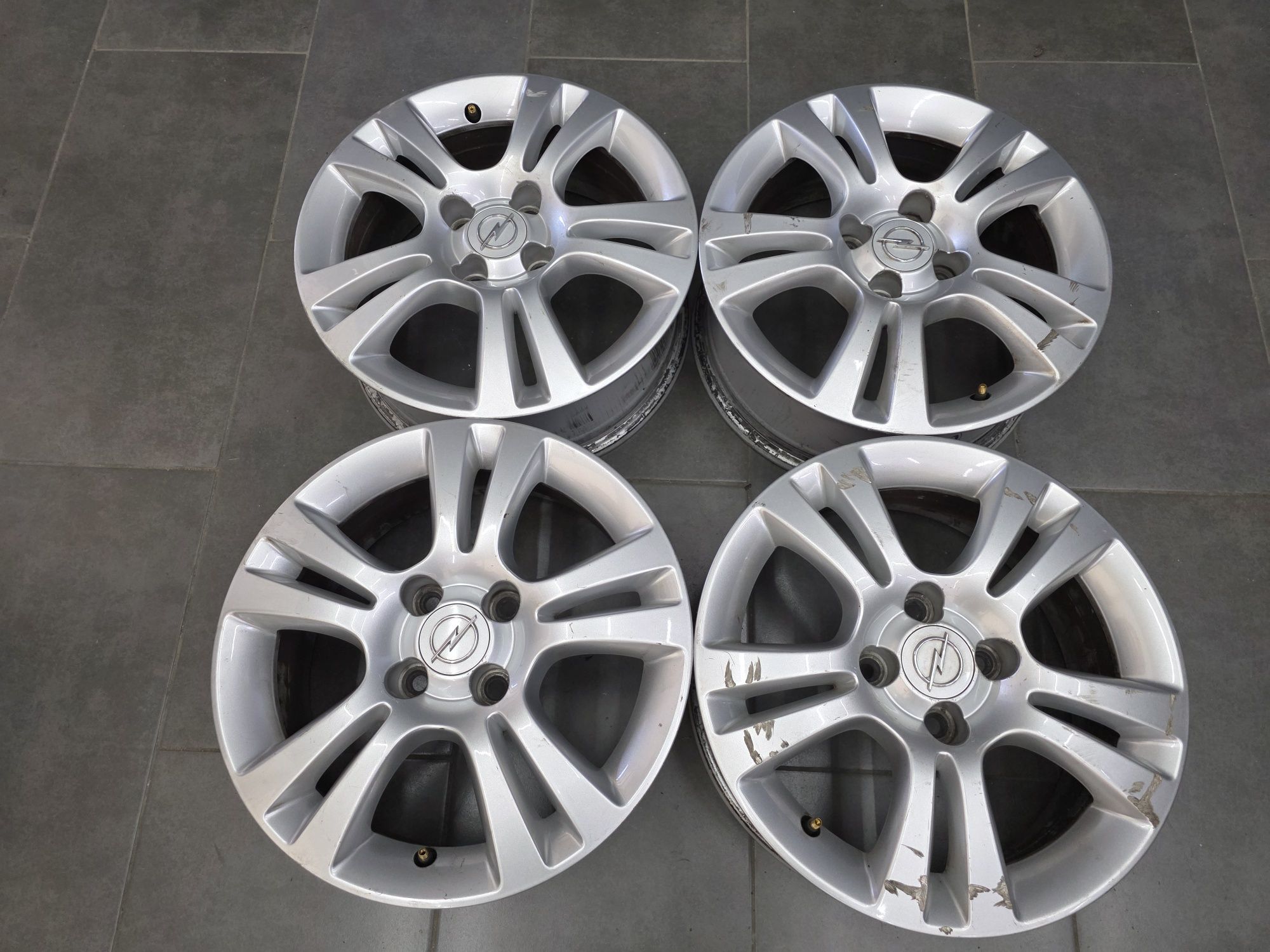 Джанти 15 - Opel Corsa D, E