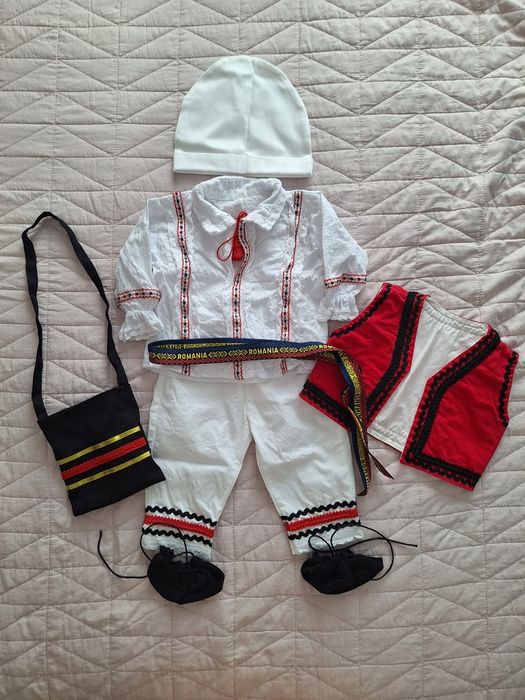 Costum baiat 3-6 luni