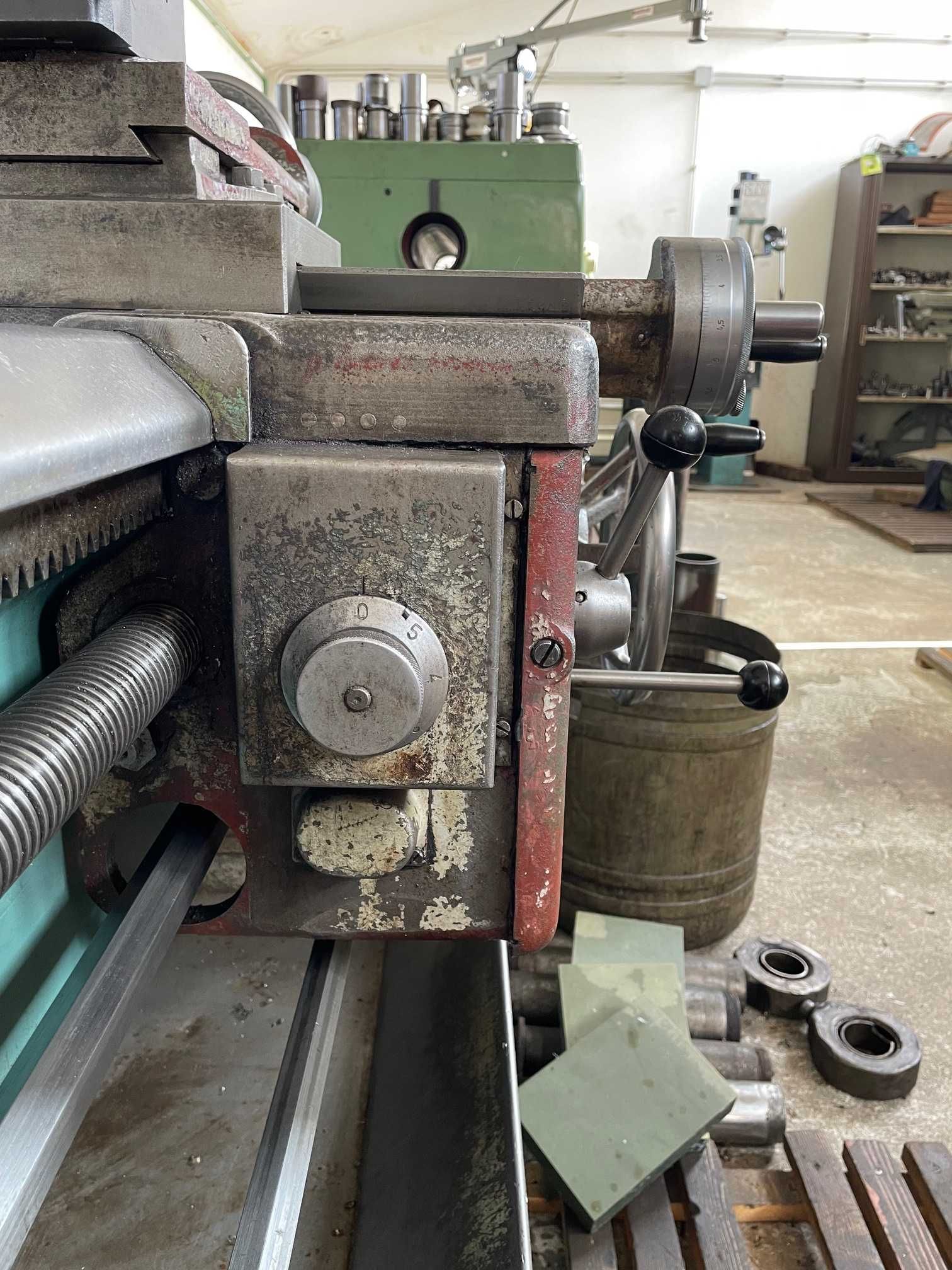 Strung orizontal TOS Trencin SN40B