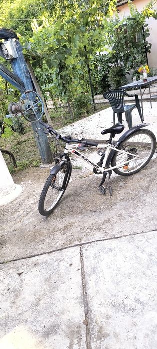 Vând urgent  rockrider st 100  complet funcțional