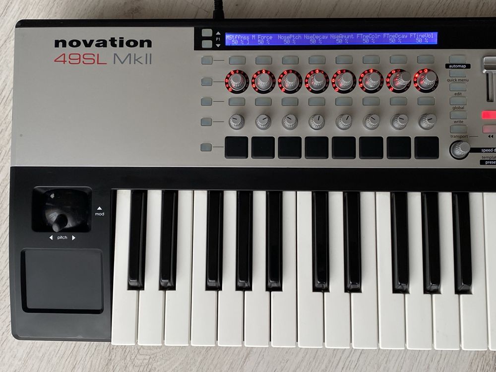 Midi Novation SL49 MKII, controller midi