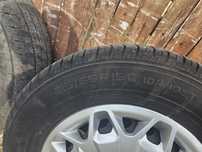 Vand cauciuri cu janta si capac pt ford Transit