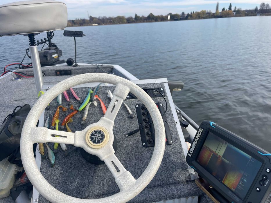 Barca spinning 385 motor honda 15cp 4T si Minkotta Powerdrive de 55Lb