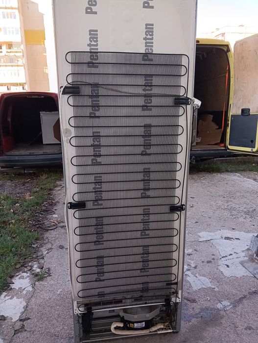 XXL иноксов комбиниран хладилник с фризер Бош Bosch 2 години гаранция